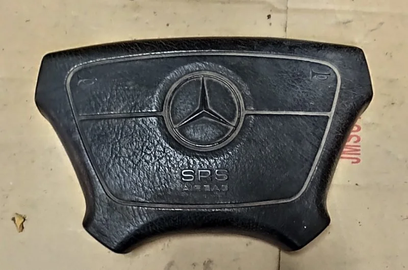 Аирбаг на руль Mercedes-Benz w202 1995 - миниатюра 2
