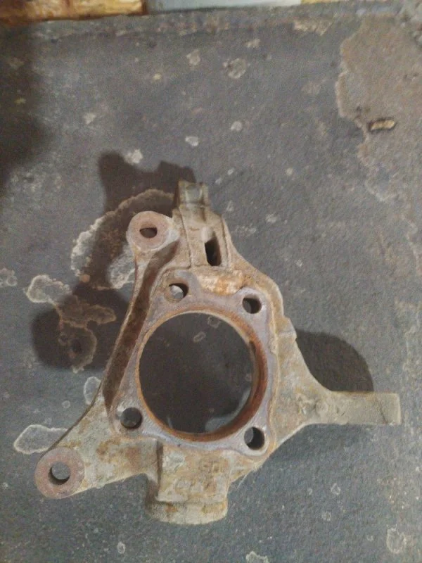 Ступица передняя правая Subaru Legacy В13 2.0 2006 - миниатюра 2