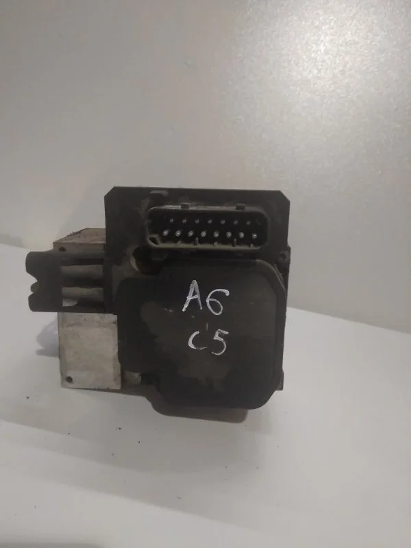 Блок abs Audi A6 C 5 2.5 ТД 1999 - миниатюра 3