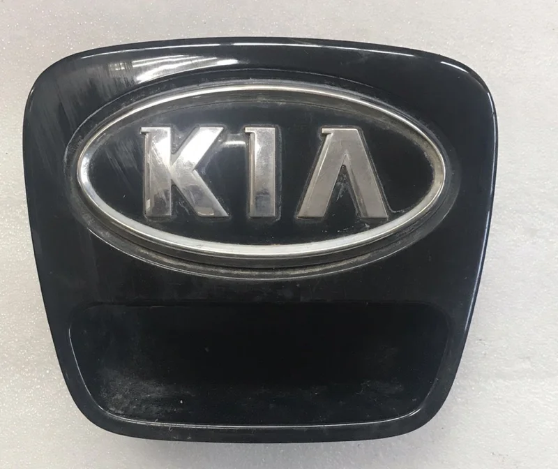 Ручка двери багажника задняя kia Soul 2011 - изображение 1