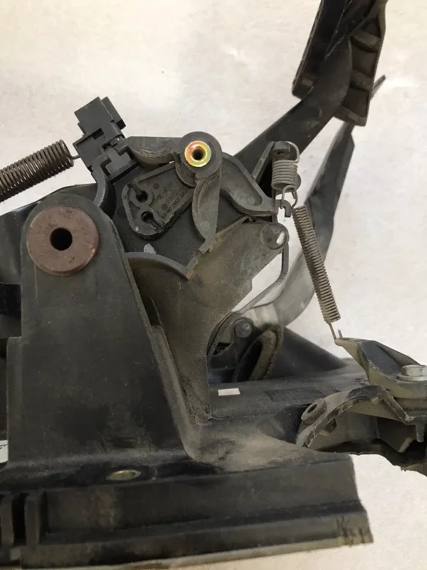 Блок педалей Mercedes-Benz A160 W168 166.960 2001 - миниатюра 4
