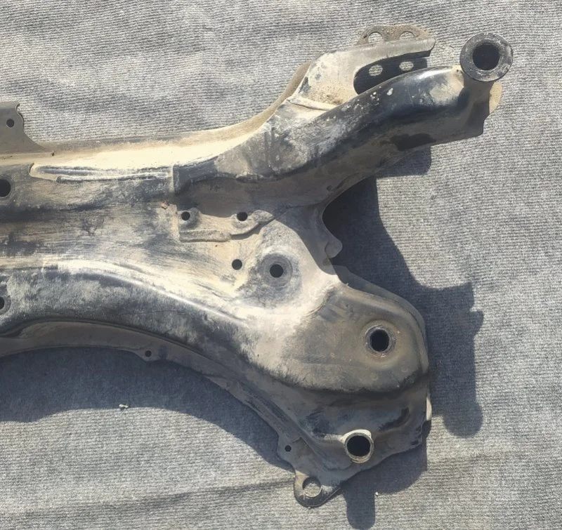 Балка подвески передняя Toyota auris E150 1ZNFE - миниатюра 4
