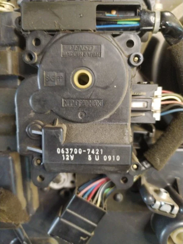 Корпус печки toyota duet M100A EJ 1999 - миниатюра 3