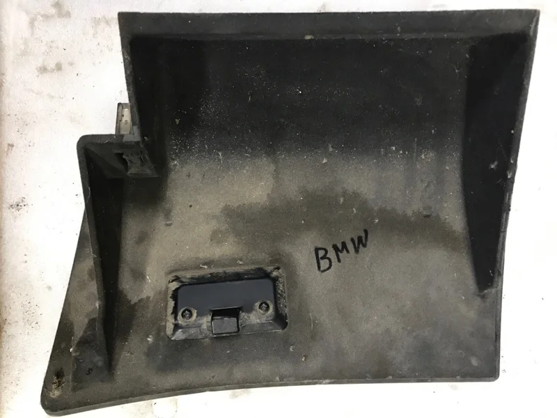 Бардачок BMW e39 СЕДАН 2.5 1999 - миниатюра 4