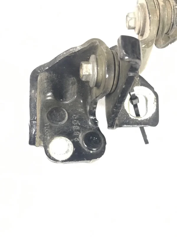 Петля двери задняя правая Ford Explorer U502 - миниатюра 5