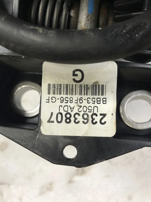 Педаль тормоза Ford Explorer U502 DS344AA 2013 - миниатюра 2