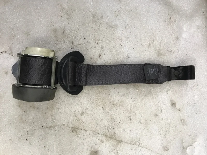 Ремень безопасности Ford Explorer U502 DS344AA - миниатюра 3