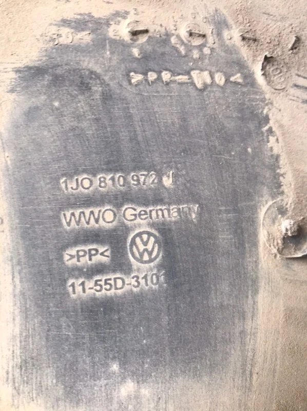Подкрылок Volkswagen GOLF IV Variant 1J5 AZD 2001 - миниатюра 2