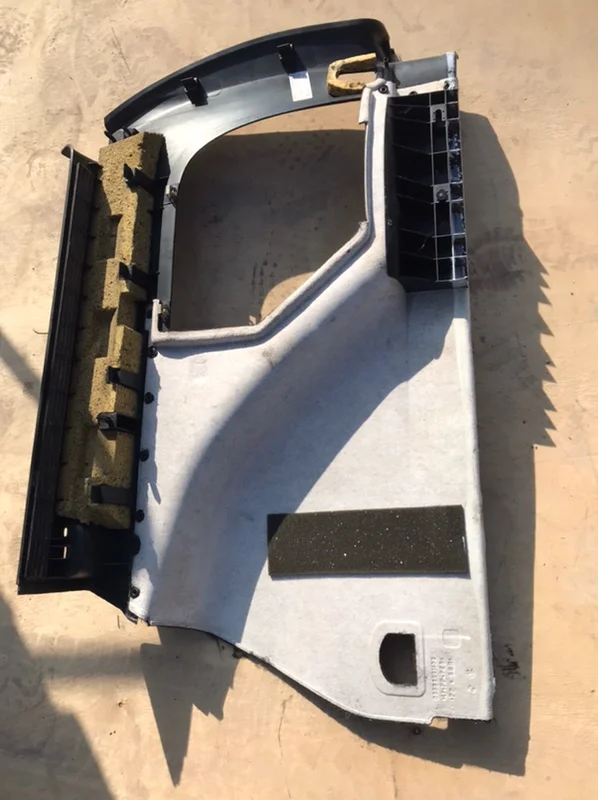 Обшивка багажника Volkswagen GOLF IV Variant 1J5 - миниатюра 3