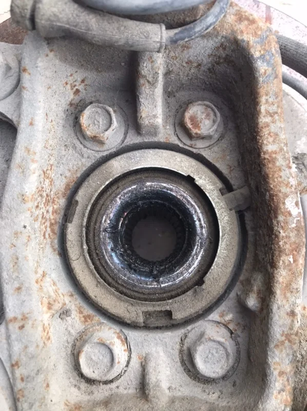 Кулак поворотный nissan Murano Z50 VD35DE 2005 - миниатюра 2