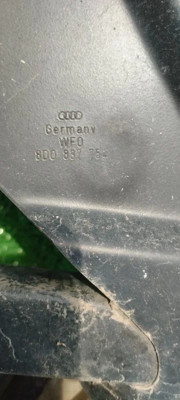 Стеклоподъемник передний правый Audi A6 C5 2.5TDI - миниатюра 5