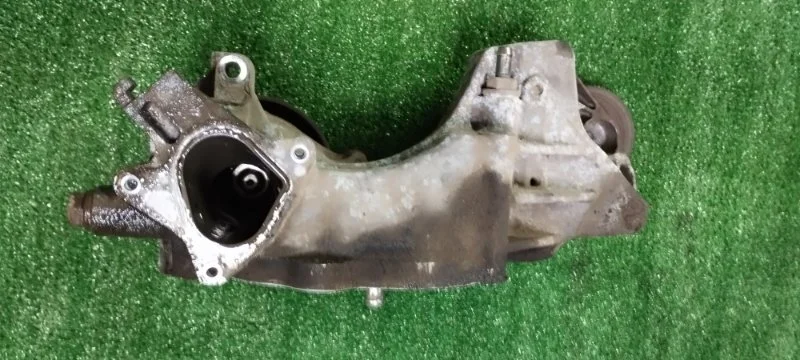 Кронштейн генератора Honda Accord CU K24Z3 2009 - миниатюра 4