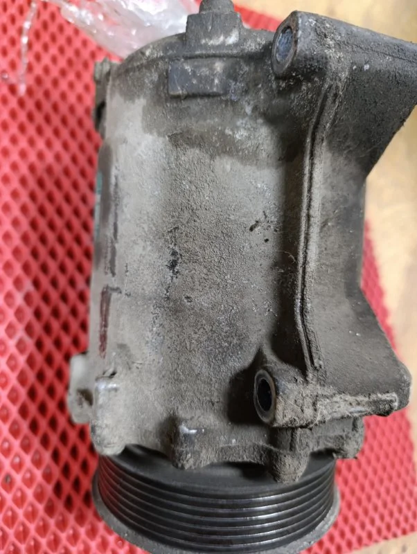 Компрессор кондиционера Honda Accord CU K24Z3 2009 - миниатюра 5