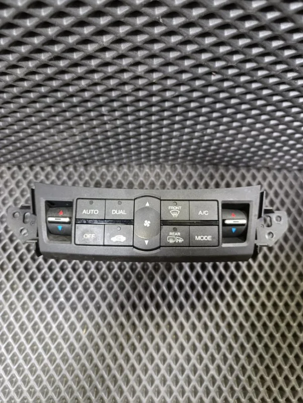 Блок управления климат-контролем Honda Accord CU - миниатюра 3