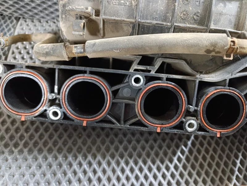 Коллектор впускной Honda Accord CU K24Z3 2009 - миниатюра 3