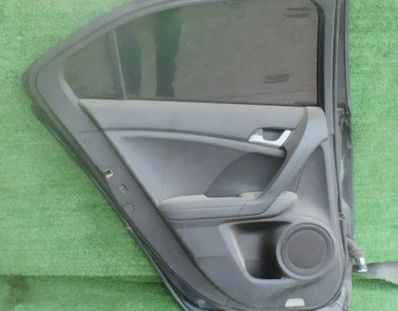 Дверь задняя правая Honda Accord CU K24Z3 2009 - миниатюра 10