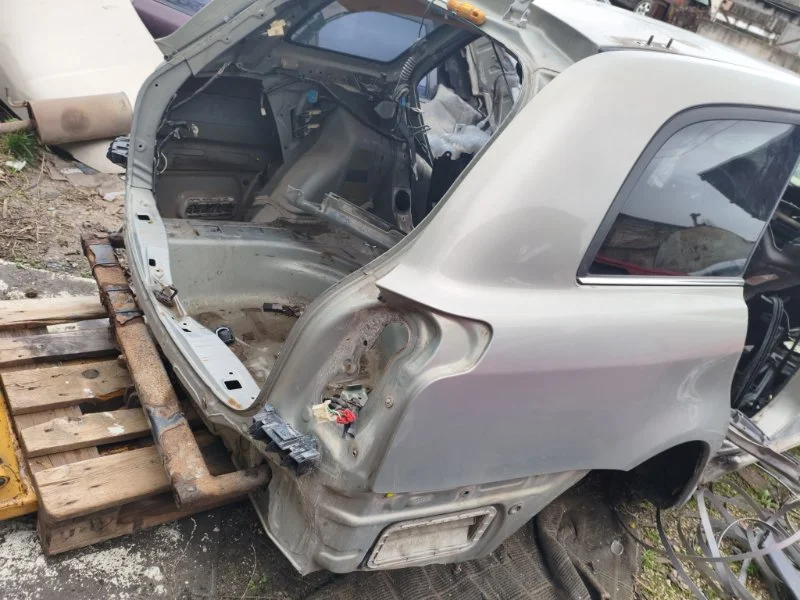 Задняя часть кузова УНИВЕРСАЛ TOYOTA avensis T250 - миниатюра 4