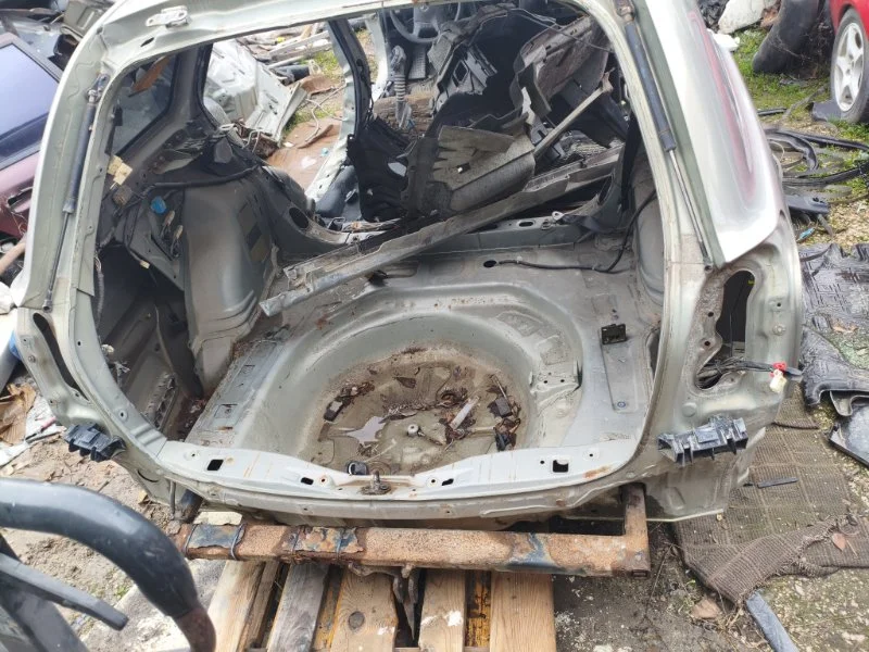 Задняя часть кузова УНИВЕРСАЛ TOYOTA avensis T250 - миниатюра 5