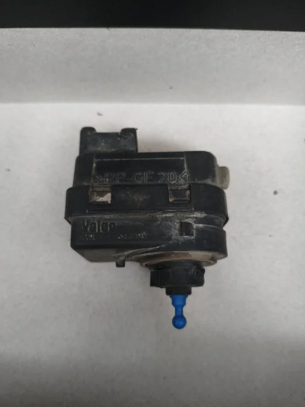 Корректор фар 07700415343 renault CLIO 2/LUTECIA2 - миниатюра 3
