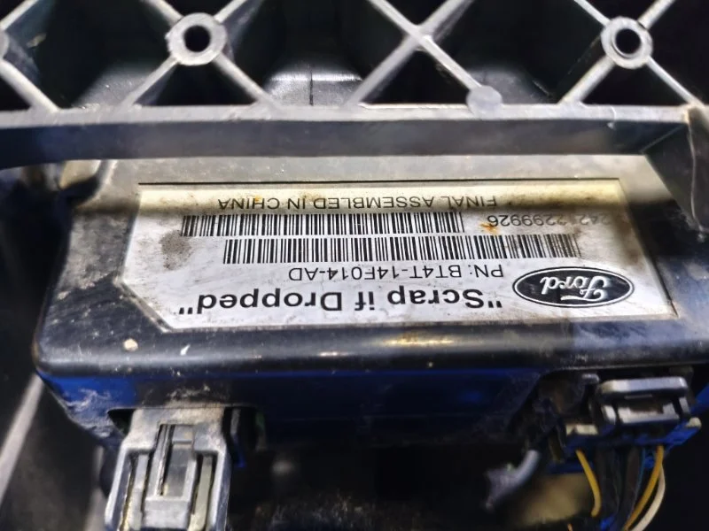 Адаптер USB Ford Explorer U502 DS344AA 2013 - миниатюра 6