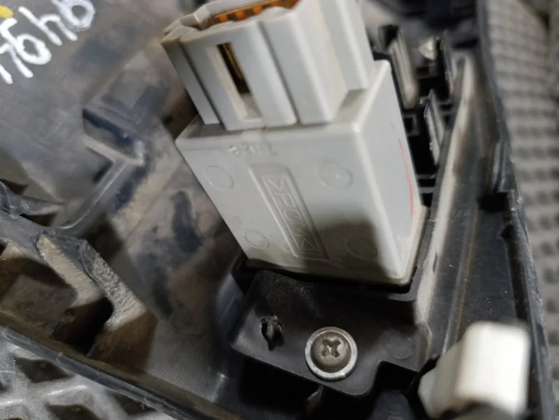 Кнопка корректора фар Mitsubishi lancer x CY 4B10 - миниатюра 3