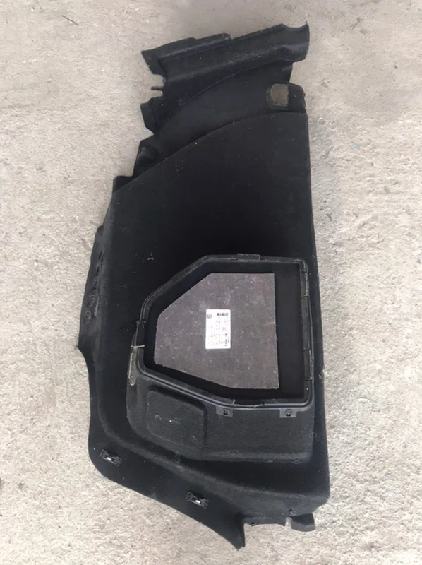 Обшивка багажника Volkswagen GOLF IV Variant 1J5 - миниатюра 6
