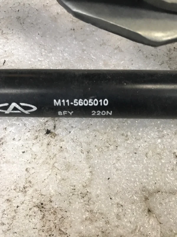 Петля багажника Chery M11 1.6 2013 - миниатюра 4