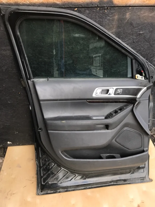 Дверь Ford Explorer U502 DS344AA 2013 - миниатюра 9