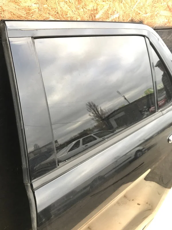 Дверь Ford Explorer U502 DS344AA 2013 - миниатюра 4