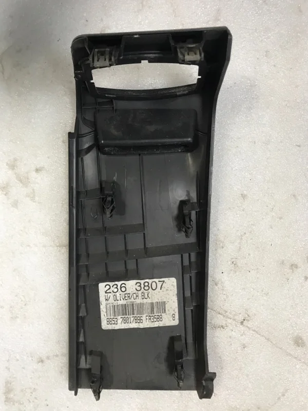 Боковая накладка торпеды Ford Explorer U502 - миниатюра 2
