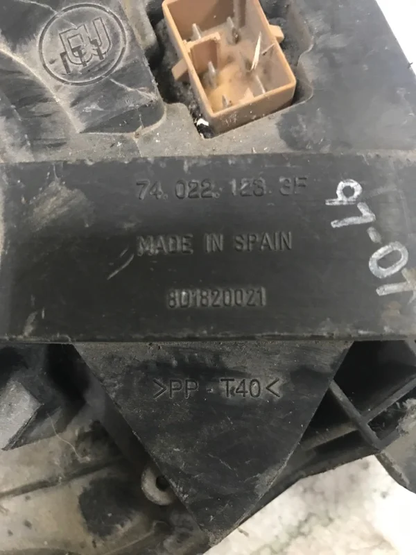 Реостат Audi A4 B5 1.9TD 1996 - миниатюра 2