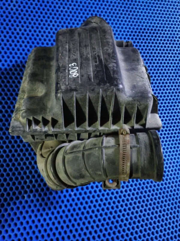 Корпус воздушного фильтра Daewoo Nexia 100 1.5