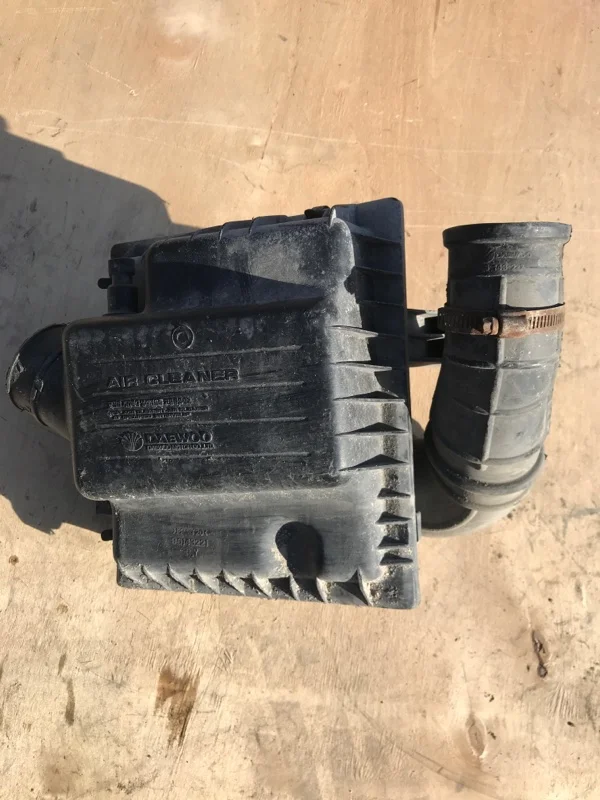 Корпус воздушного фильтра Daewoo Nexia 100 1.5 - миниатюра 2