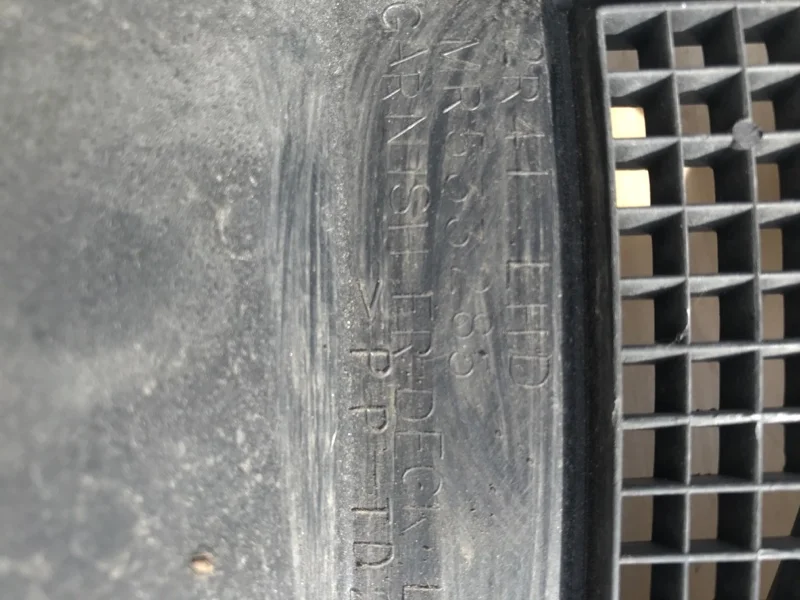 Жабо Mitsubishi lancer - миниатюра 3