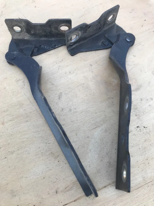 Петля капота Chery Fora A21 SQR484F 2010 - миниатюра 4