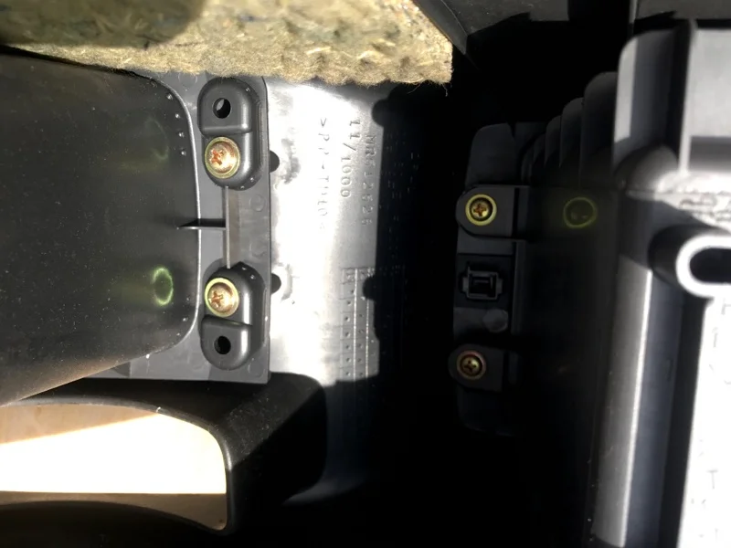 Подлокотник Mitsubishi lancer - миниатюра 3