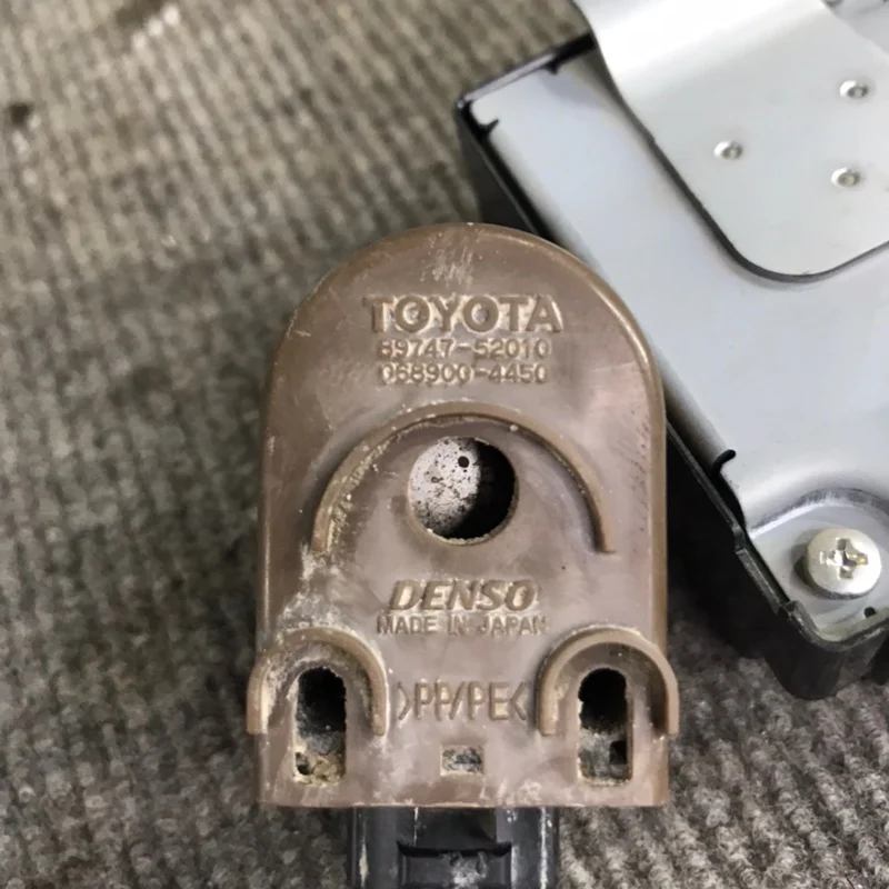 Датчик-зуммер открытия двери Toyota auris E150 - миниатюра 4