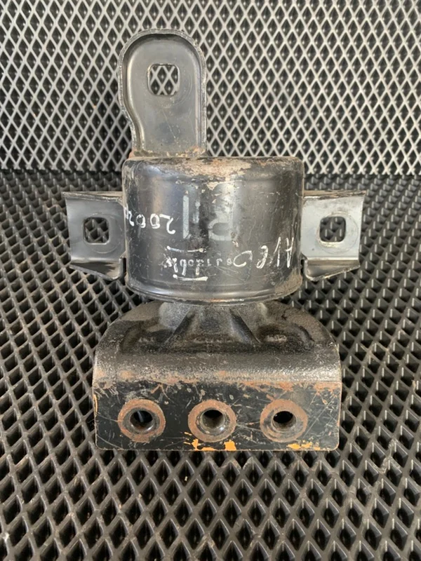Подушка двигателя Chevrolet Aveo Т 250 1.5 2009 - миниатюра 5