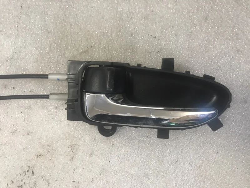 Ручка двери внутренняя Nissan Almera G15 1.6 2015 - изображение 1