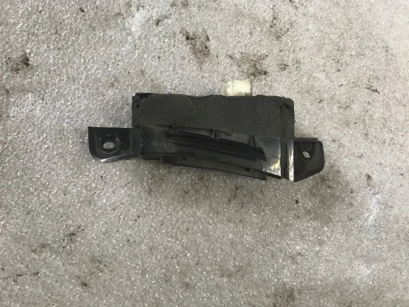 Кнопка стеклоподъемника Subaru Legacy В13 2006 - миниатюра 2