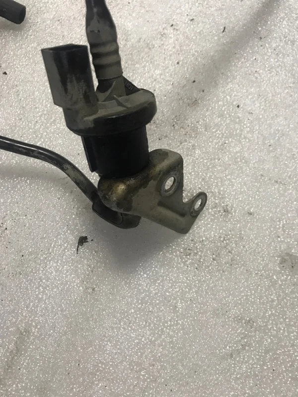 Клапан Mercedes-Benz A160 W168 166.960 2001 - миниатюра 2