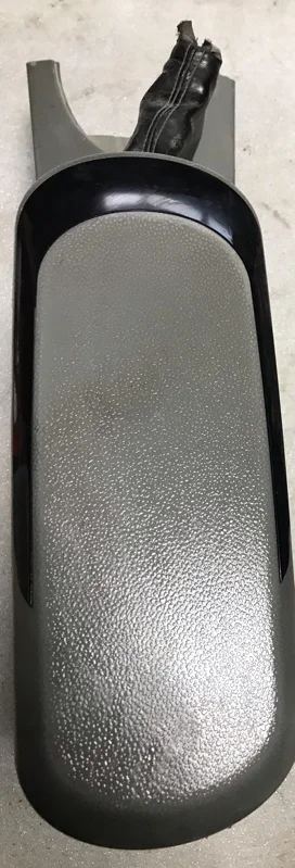 Подлокотник Geely Otaka/CK 2011 - изображение 1