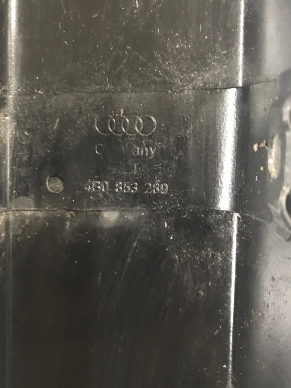 Накладки прочие Audi A6 C5 - миниатюра 2