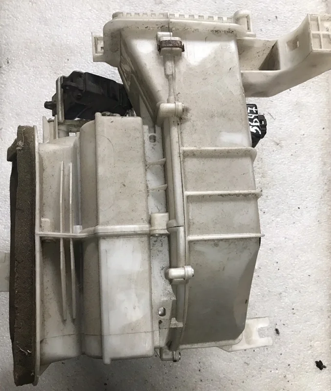 Корпус печки Subaru Legacy В13 2.0 2006 - миниатюра 2
