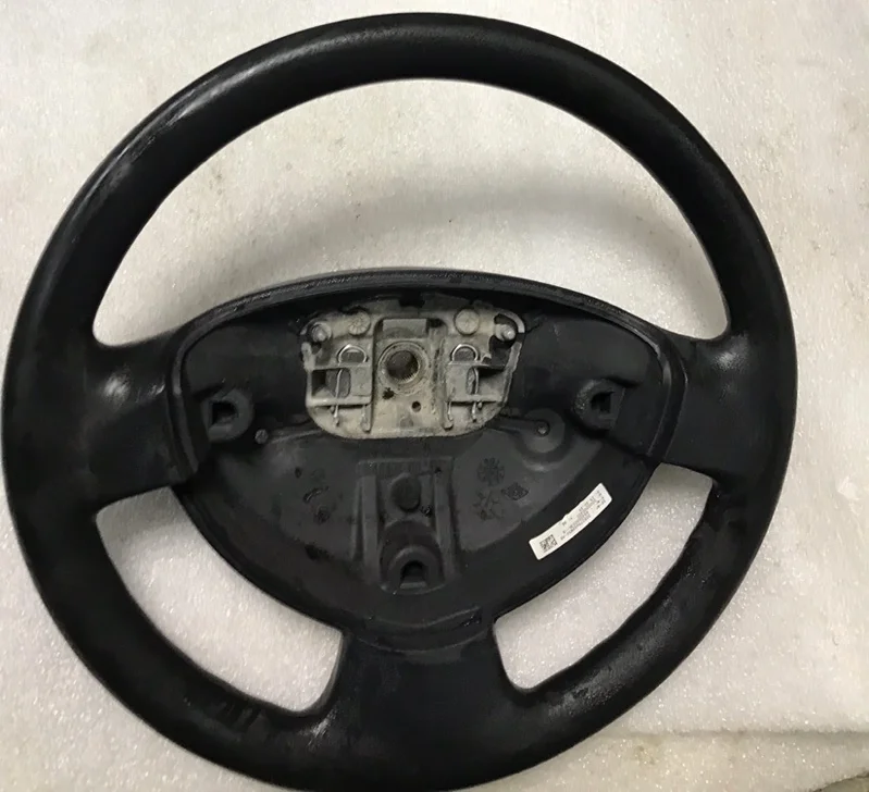 Руль Nissan Almera G15 1.6 2015 - миниатюра 2