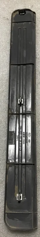 Накладка на порог Hyundai Matrix ХЕТЧБЕК 1.6 2006 - миниатюра 2