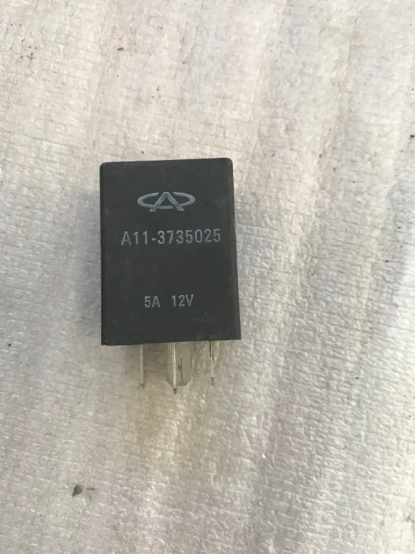 Реле Chery Amulet A15 - изображение 1