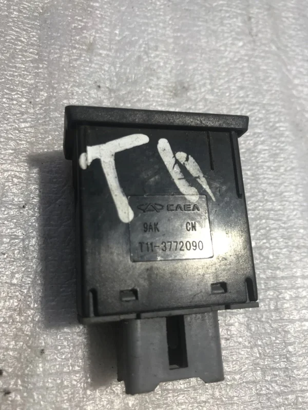 Кнопка корректора фар Chery Tiggo t11 - миниатюра 3