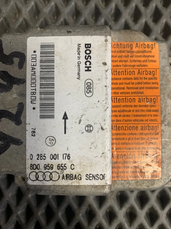 Блок аирбага Audi A4 B5 - миниатюра 2