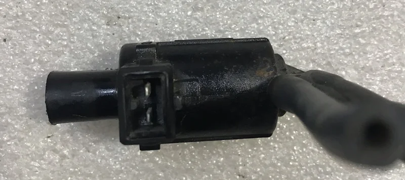 Клапан Chery Amulet A15